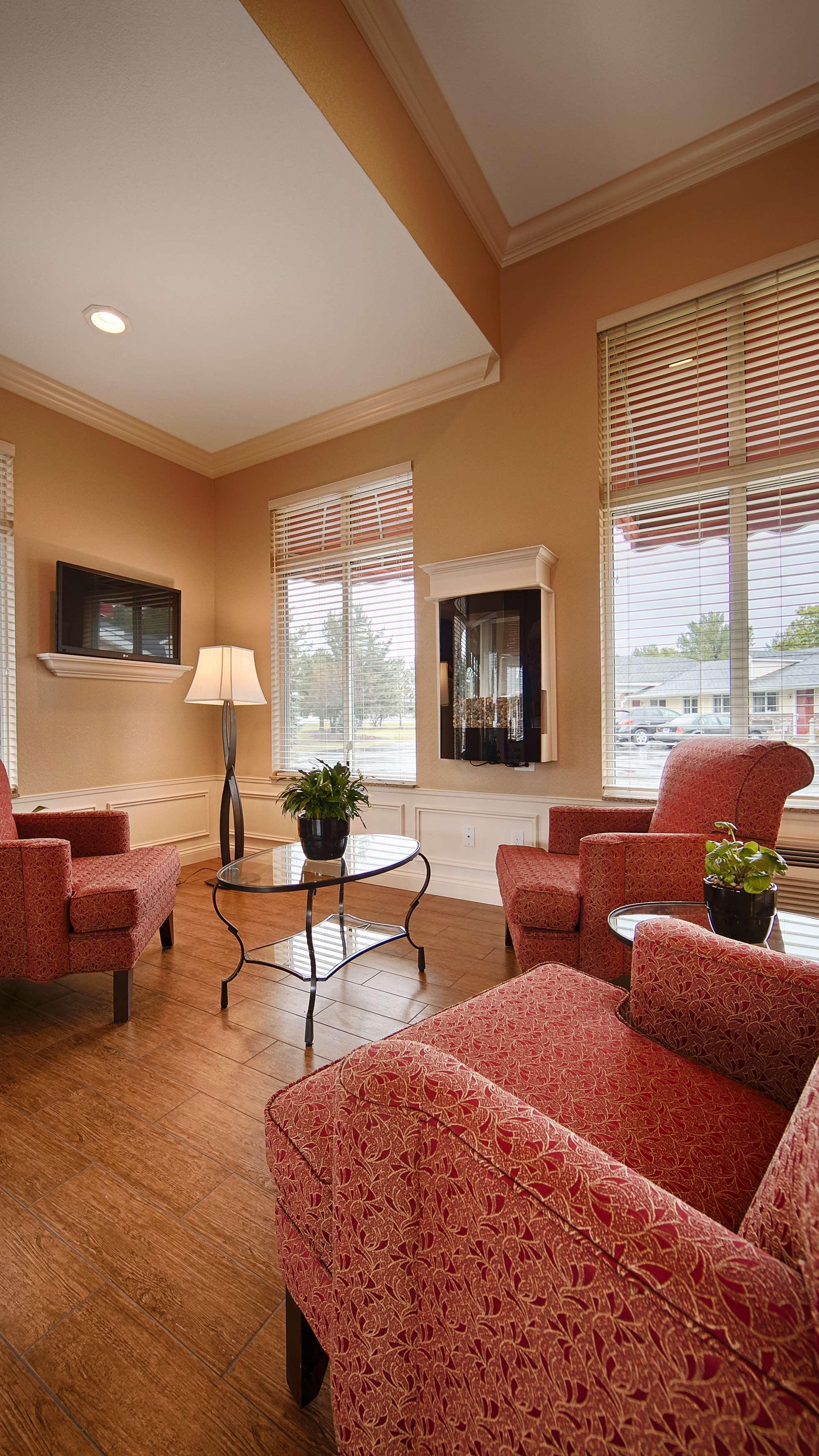 Best Western Of Harbor Springs Exterior photo