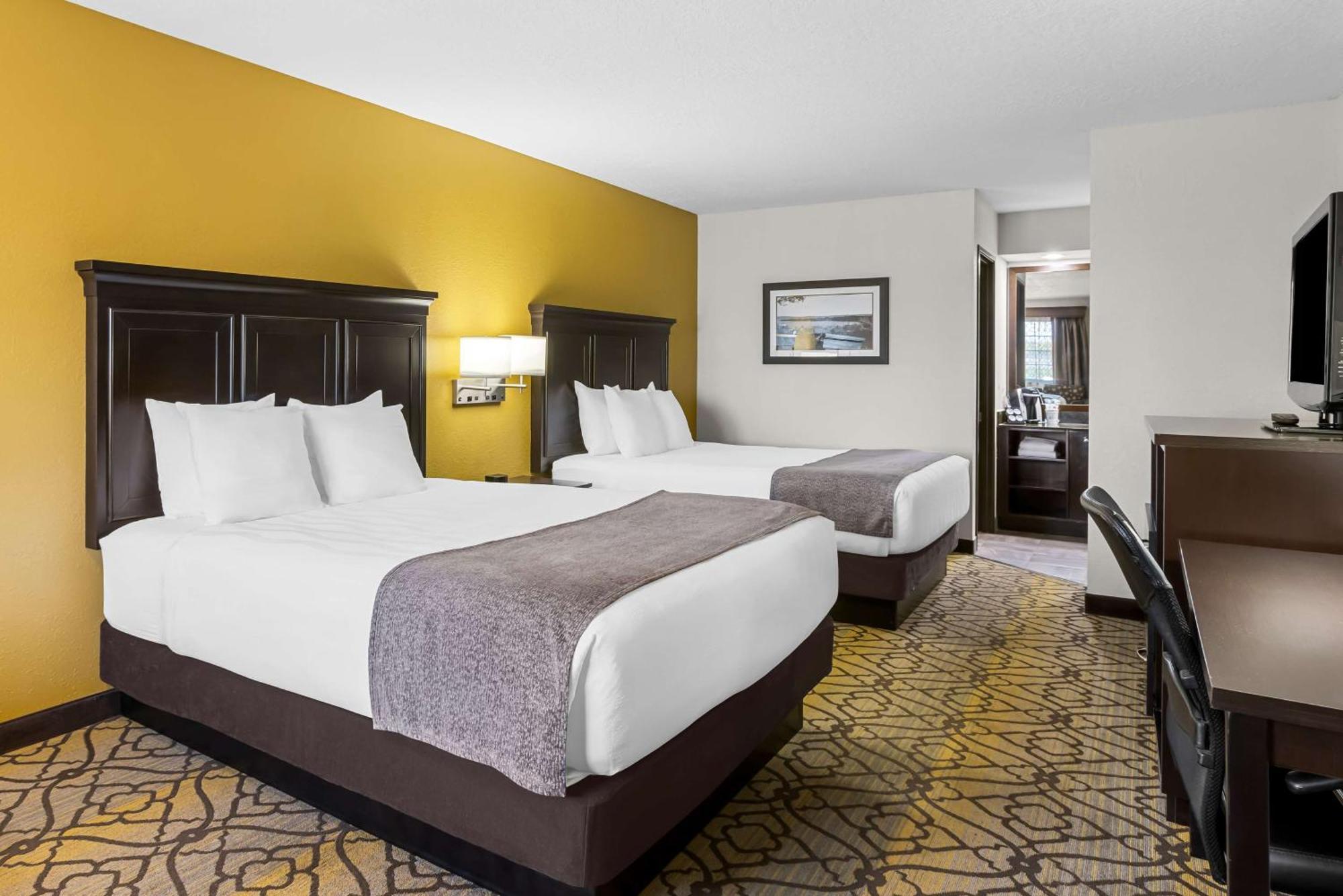 Best Western Of Harbor Springs Exterior photo